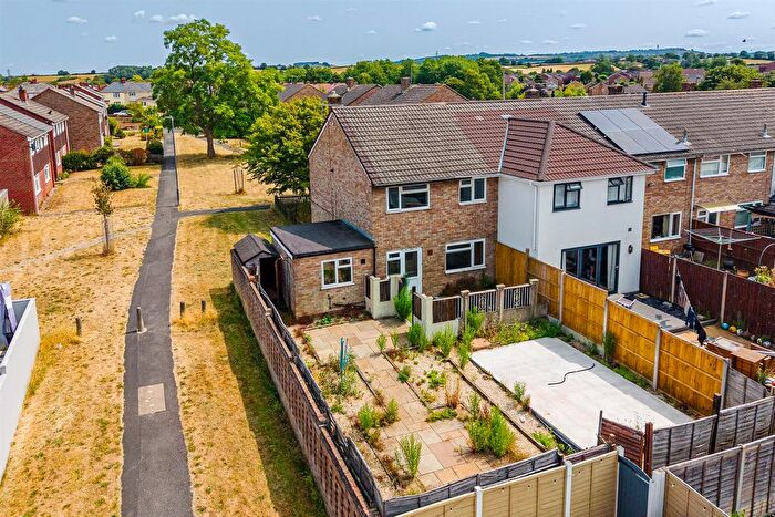 3 Bedroom Property For Sale In Malvern Drive, Warmley, Bristol, BS30