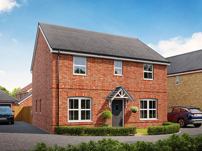 4 Bedroom Detached House For Sale In Birch Close, Oulton Broad, NR32