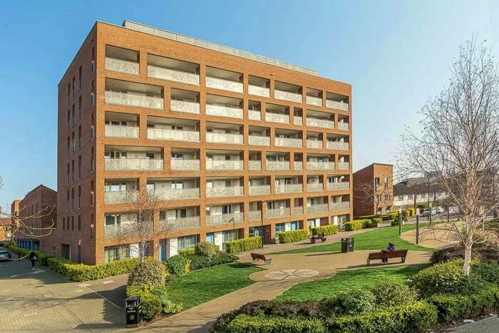 1 Bedroom Flat To Rent In Hastings Road, London, E16