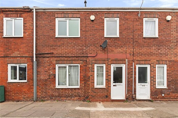 2 Bedroom Detached House To Rent In Farebrother Street, Grimsby, DN32
