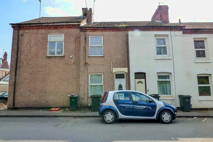 2 Bedroom End Of Terrace House To Rent In Leicester Causeway, Coventry, CV1