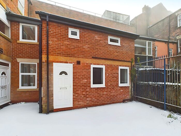 1 Bedroom Flat To Rent In Arcade Street, Wigan, WN1