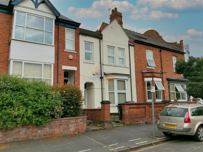 4 Bedroom Property To Rent In Richmond Road, Lincoln, LN1