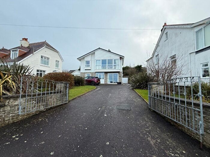 4 Bedroom Detached House For Sale In Cnwc Y Lili, New Quay, SA45