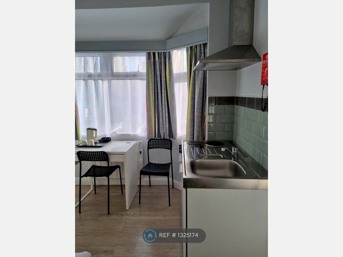 Studio To Rent In St. Johns Road, Wembley, HA9