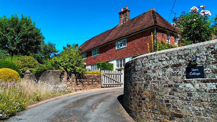 2 Bedroom Semi-detached House For Sale In Lower Street, Ninfield, TN33