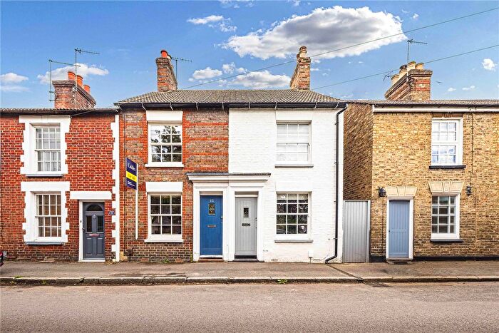 2 Bedroom Terraced House For Sale In George Street, Berkhamsted, Hertfordshire, HP4