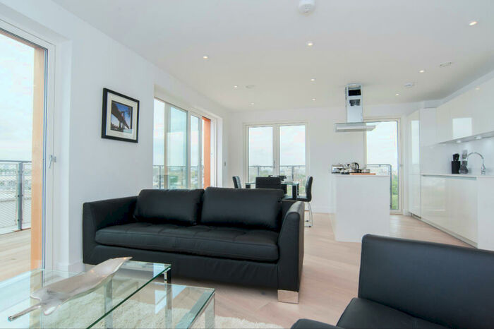 2 Bedroom Apartment To Rent In Cube Building, Wenlock Road, Islington, N1