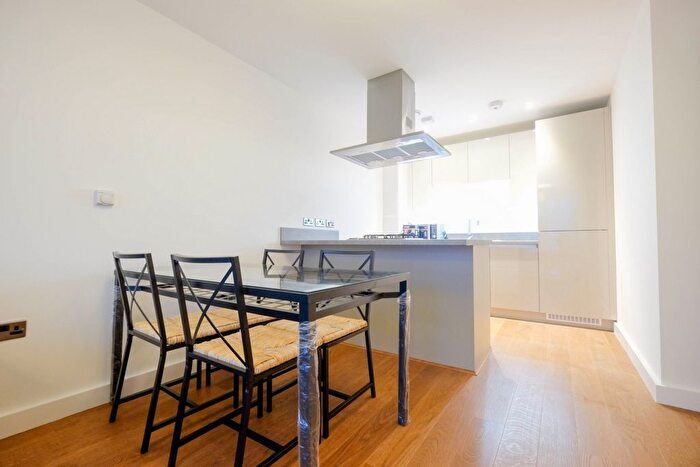 2 Bedroom Flat To Rent In Babbage Point, Norman Road, Greenwich, SE10