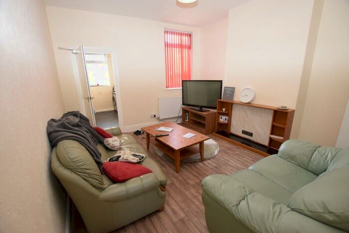 2 Bedroom Terraced House To Rent In Lloyd Street, Derby, Derbyshire, DE22