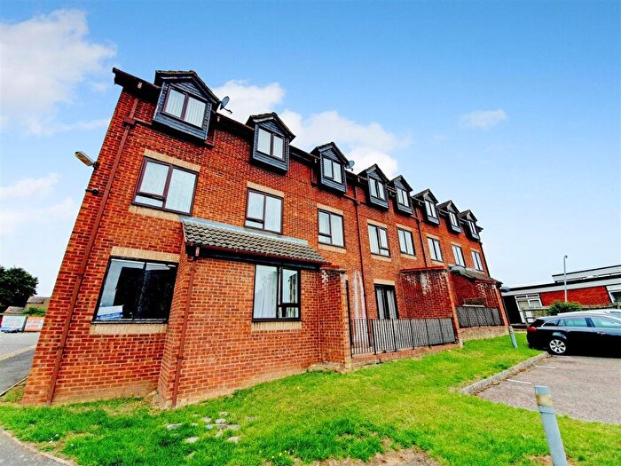 1 Bedroom Flat To Rent In Denbeigh House, Rectory Road, Rushden, NN10