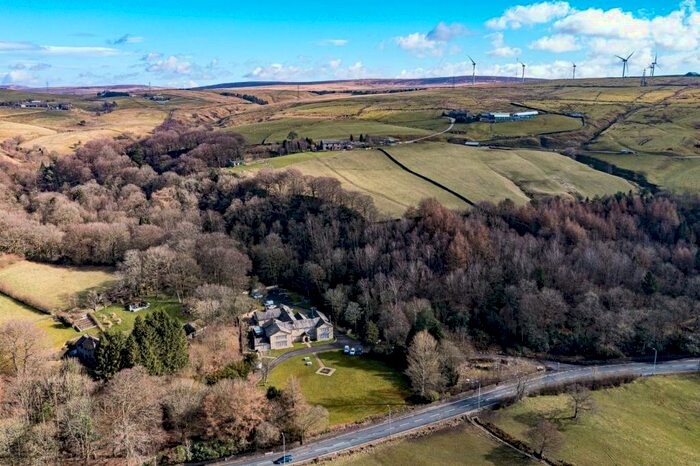 2 Bedroom Apartment For Sale In Burnley Road, Cliviger, Burnley, BB10