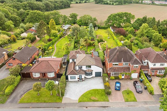 4 Bedroom Detached House For Sale In Blind Lane, Tanworth-In-Arden, B94