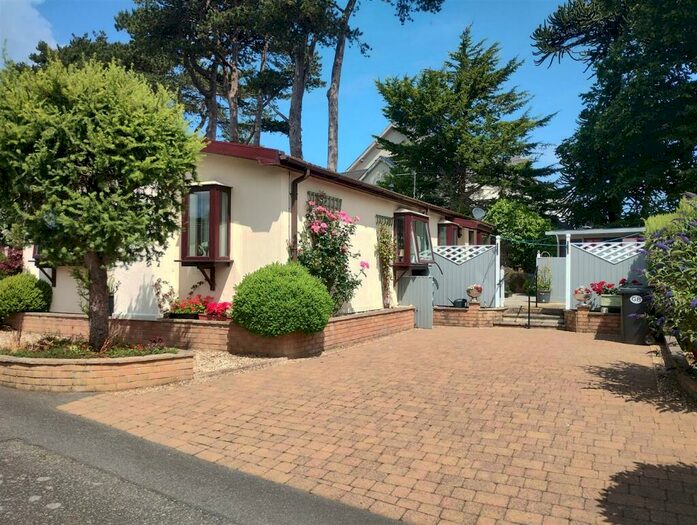 2 Bedroom Chalet For Sale In The Pines, Penmon, LL58