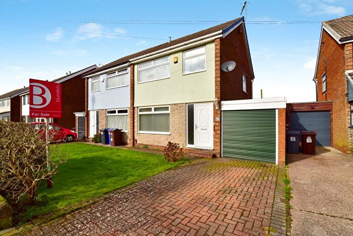 3 Bedroom Semi Detached House For Sale In Toll Bar Road, Sheffield, South Yorkshire, S12