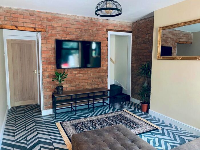 2 Bedroom Flat To Rent In Paget Street, Loughborough LE11