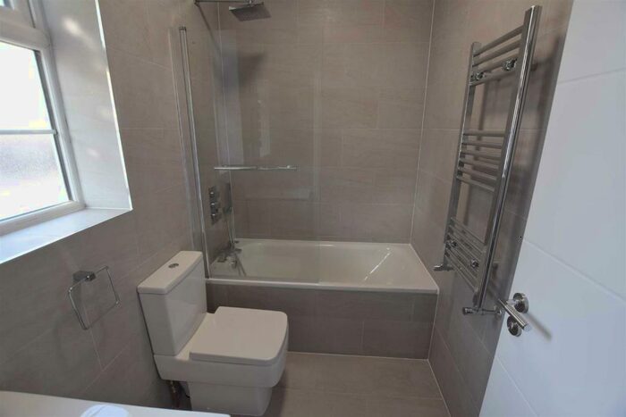 1 Bedroom Flat To Rent In High Road, North Finchley, N12