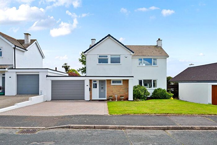 3 Bedroom Detached House For Sale In Carew Close, Crafthole, Cornwall, PL11