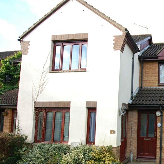 1 Bedroom House To Rent In Tomsfield, Hatfield, AL10