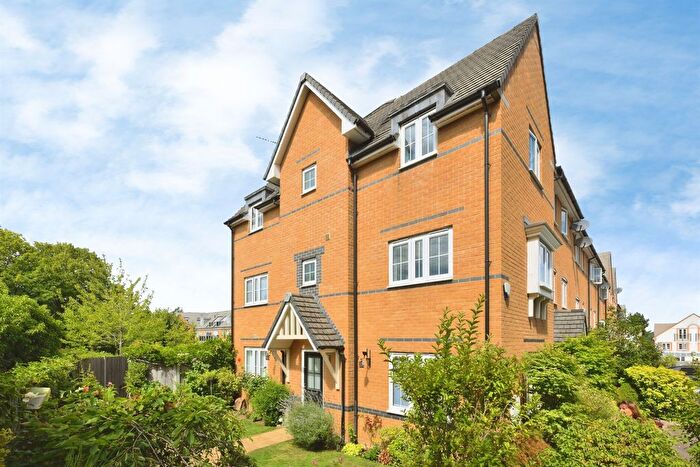 4 Bedroom Property For Sale In Gallows Way, Hertford, SG13