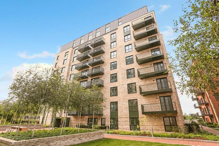 1 Bedroom Flat To Rent In Greenleaf Walk, Middlesex, UB1