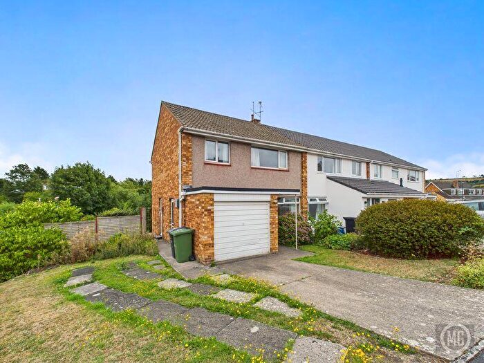 3 Bedroom Semi Detached House For Sale In Highdale Close, Bristol, BS14