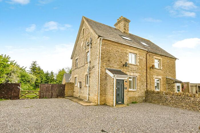 3 Bedroom Semi-Detached House For Sale In Pat-Yat Cottages, Kemble, Cirencester, GL7