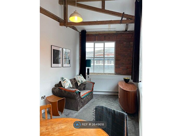 2 Bedroom Flat To Rent In Green Lane, Sheffield, S3