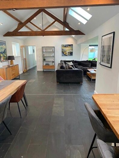 4 Bedroom Semi-Detached House To Rent In Pincett Lane, North Kilworth, LE17