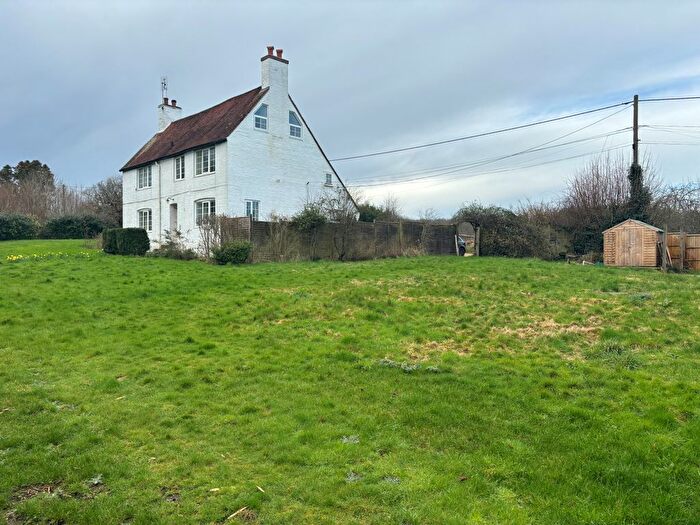 3 Bedroom Detached House To Rent In Redlands Lane, Robertsbridge, TN32