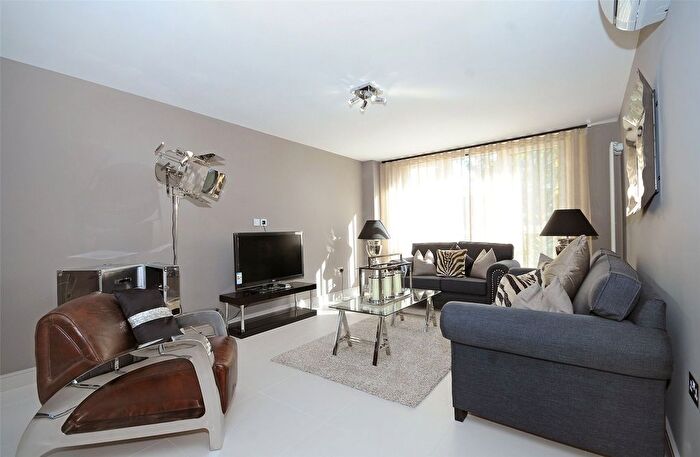 3 Bedroom Flat To Rent In Boydell Court, St John's Wood Park, St John's Wood, London, NW8