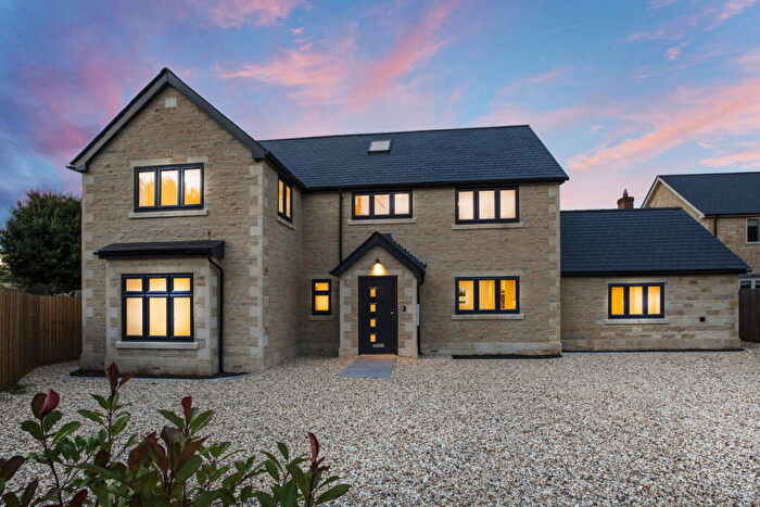 5 Bedroom Detached House For Sale In Red Lane, Sturminster Newton, DT10