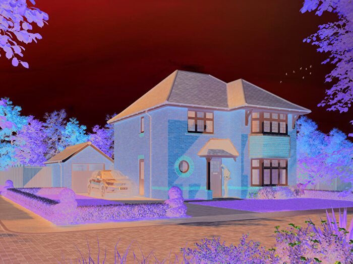 3 Bedroom Detached House For Sale In Eagle Drive, Amington, B77