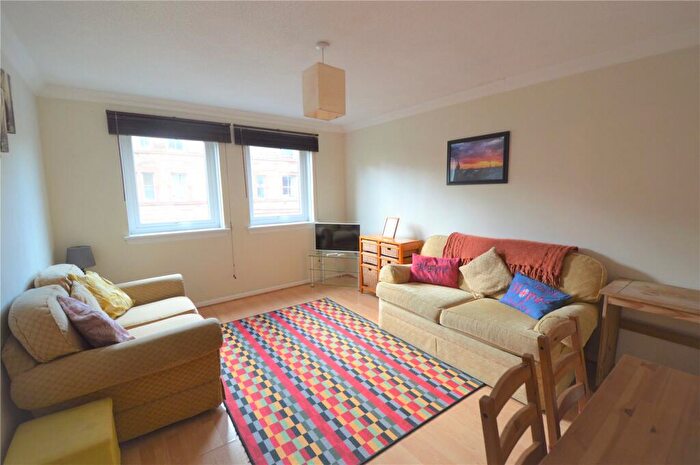2 Bedroom Flat To Rent In Bryson Road, Edinburgh, EH11