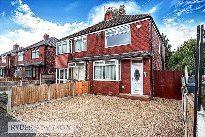 3 Bedroom Semi Detached House For Sale In Clifton Street, Failsworth, Manchester, Greater Manchester, M35