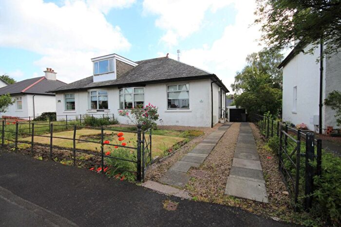 2 Bedroom Semi-Detached Bungalow To Rent In Baronscourt Drive, Paisley - Available From Th August, PA1