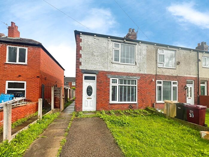 2 Bedroom Semi Detached House For Sale In Rawcliffe Avenue, Breightmet, BL2