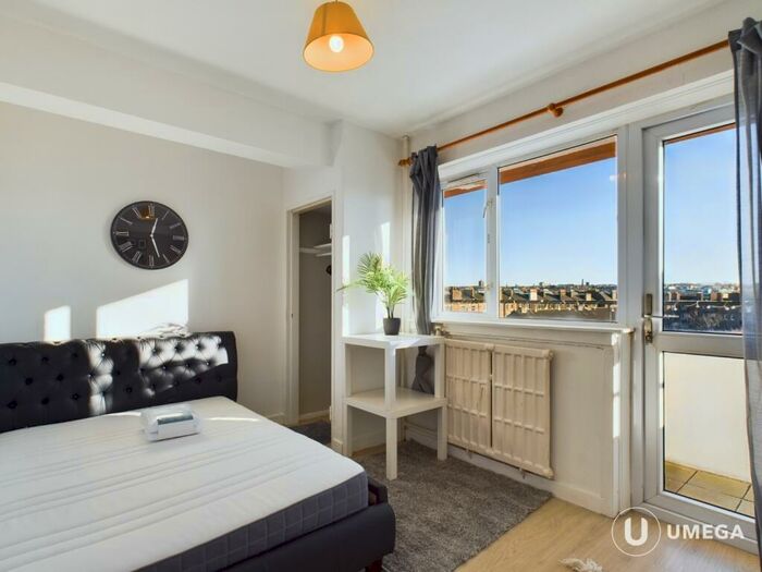 3 Bedroom Flat To Rent In Westfield Court, Gorgie, Edinburgh, EH11