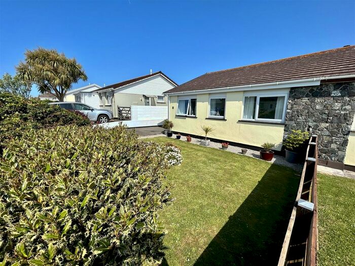 3 Bedroom Bungalow For Sale In Croft Parc, The Lizard, Helston, TR12
