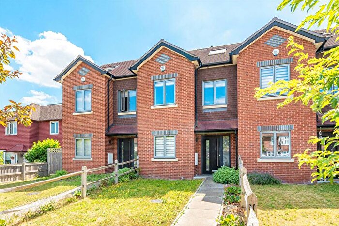 4 Bedroom Property To Rent In Church Road, Worcester Park, KT4