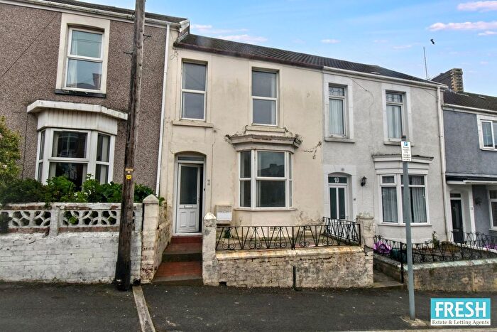 4 Bedroom Property For Sale In De Breos Street, Brynmill, Swansea, SA2