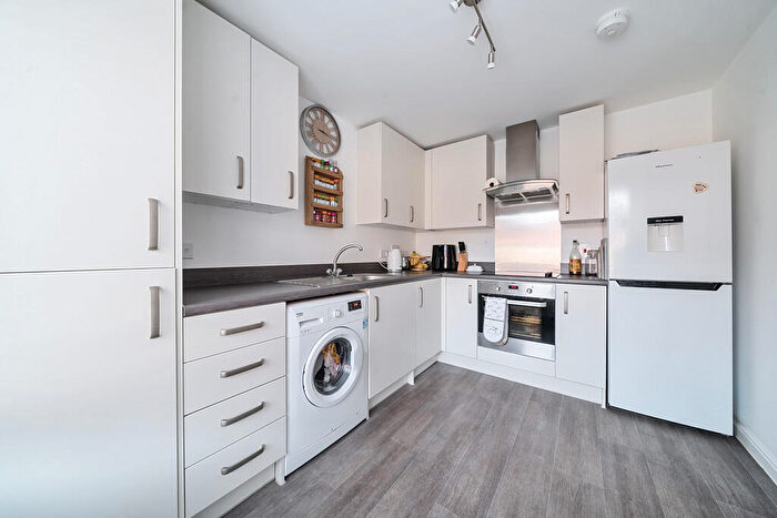 3 Bedroom End Of Terrace House For Sale In Broadhays Drive, Cranbrook, EX5