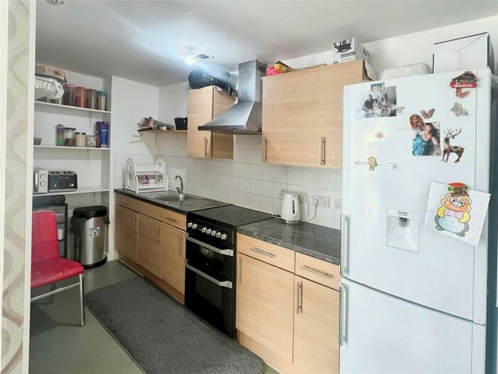2 Bedroom Flat For Sale In Camp Street, Salford, Greater Manchester, M7