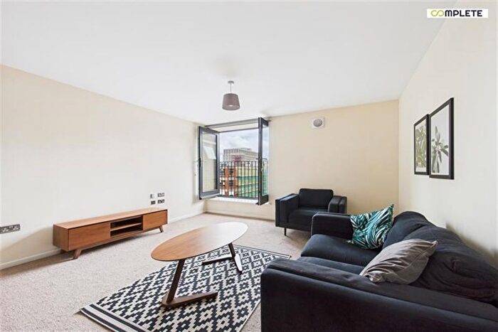 1 Bedroom Flat For Sale In Spinners Mill, Hatter Street, Manchester, M4