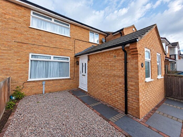 3 Bedroom Semi Detached House To Rent In Douglas Road, Market Deeping, PE6
