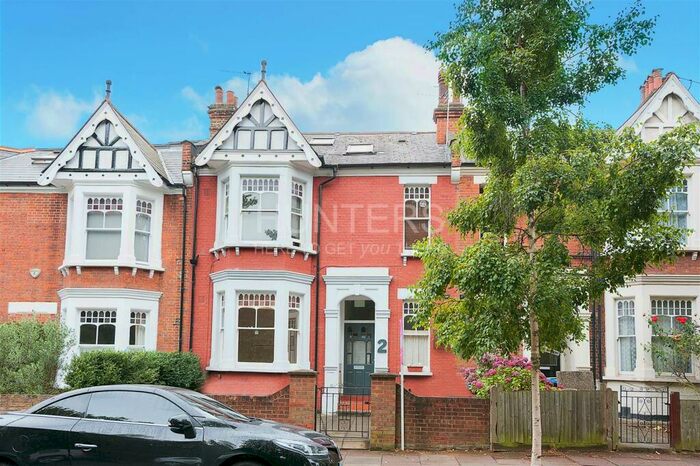 Studio To Rent In Milman Road, London, NW6