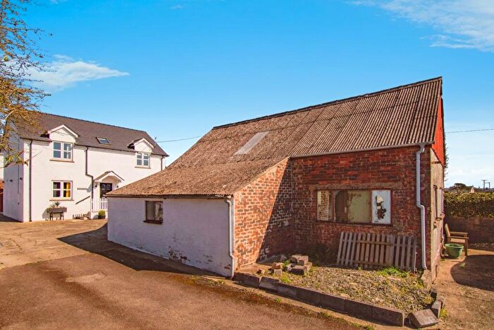 3 Bedroom Detached House For Sale In Blaenannerch, Cardigan, SA43