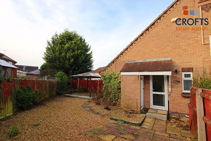 1 Bedroom Semi-Detached House For Sale In Orion Way, Grimsby, DN34