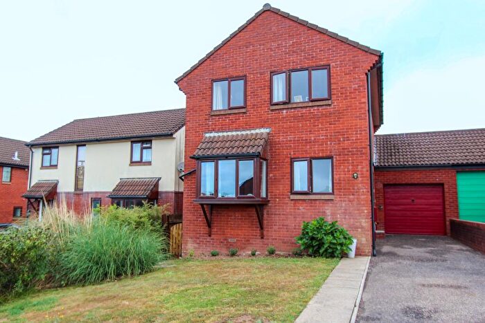 3 Bedroom Link Detached House For Sale In Bunn Road, Exmouth, EX8