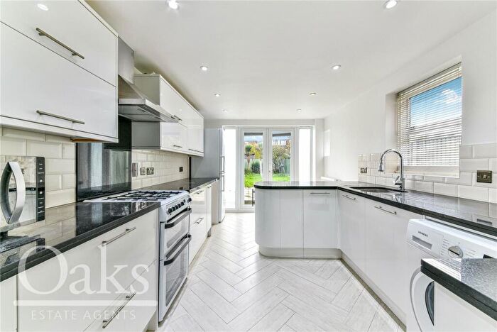 4 Bedroom End Of Terrace House To Rent In Rymer Road, Addiscombe, CR0